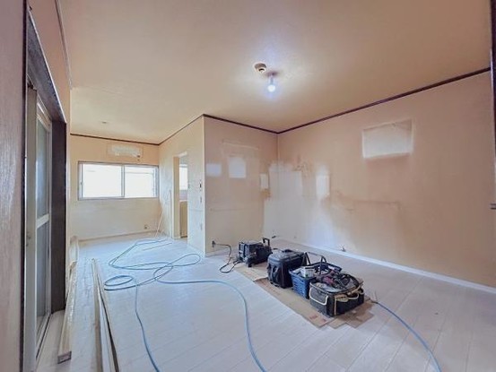 detached 兵庫県宝塚市泉町24-13 ジャルダン宝塚六番館　201号室