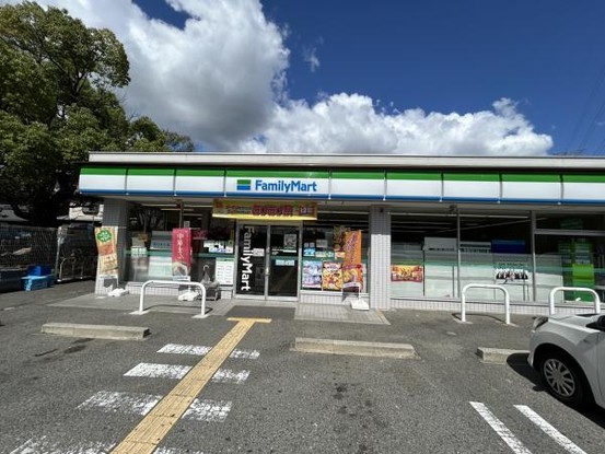 detached 兵庫県宝塚市泉町24-13 ジャルダン宝塚六番館　201号室