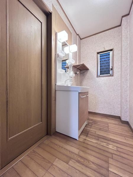 detached 兵庫県宝塚市泉町24-13 ジャルダン宝塚六番館　201号室