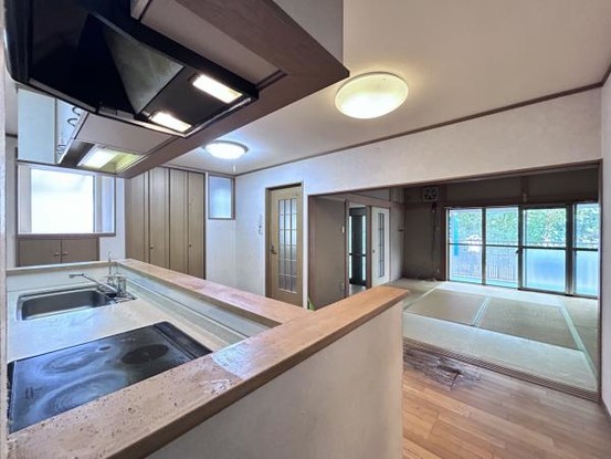 detached 兵庫県宝塚市泉町24-13 ジャルダン宝塚六番館　201号室