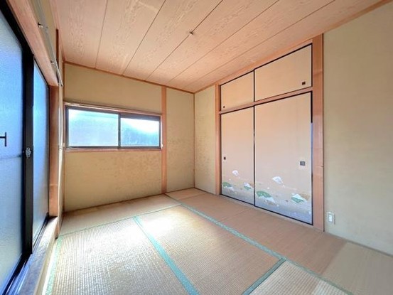 detached 兵庫県宝塚市泉町24-13 ジャルダン宝塚六番館　201号室