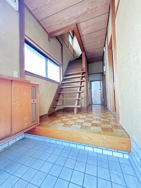 detached 兵庫県宝塚市泉町24-13 ジャルダン宝塚六番館　201号室