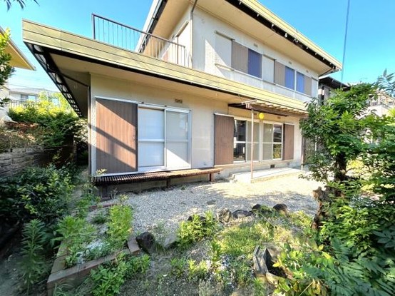 detached 兵庫県宝塚市泉町24-13 ジャルダン宝塚六番館　201号室