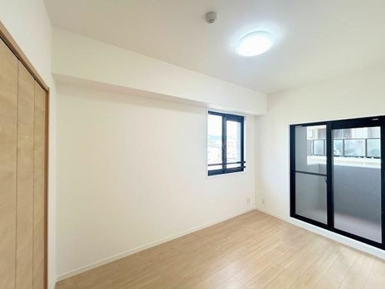 apartment 兵庫県宝塚市泉町24-13 ジャルダン宝塚六番館　201号室