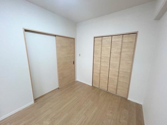 apartment 兵庫県宝塚市泉町24-13 ジャルダン宝塚六番館　201号室