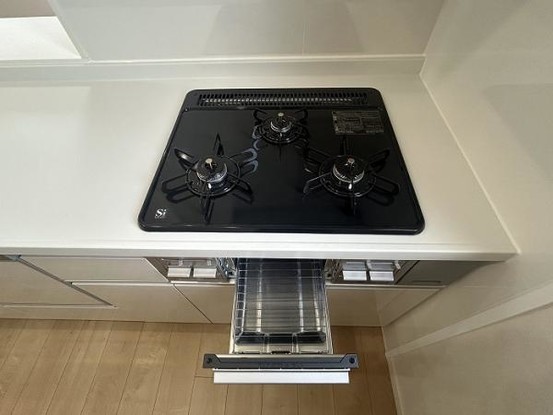 apartment 兵庫県宝塚市泉町24-13 ジャルダン宝塚六番館　201号室