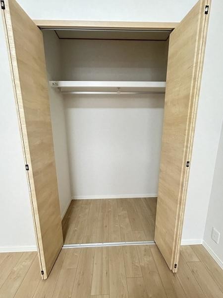 apartment 兵庫県宝塚市泉町24-13 ジャルダン宝塚六番館　201号室