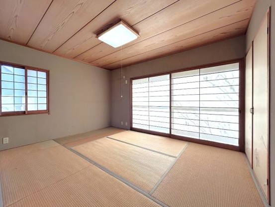 detached 兵庫県宝塚市泉町24-13 ジャルダン宝塚六番館　201号室