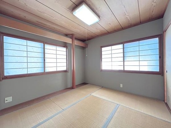 detached 兵庫県宝塚市泉町24-13 ジャルダン宝塚六番館　201号室