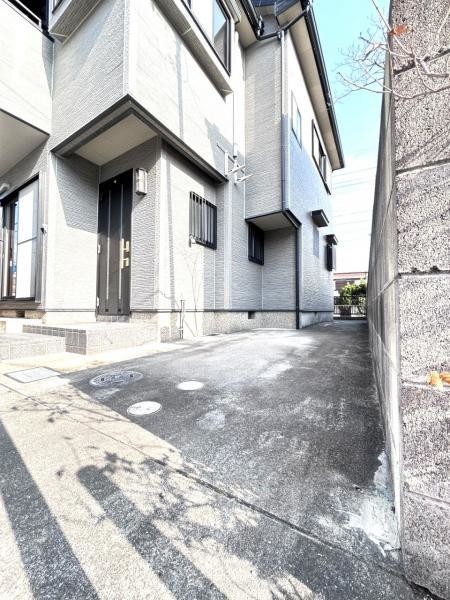 detached 兵庫県宝塚市泉町24-13 ジャルダン宝塚六番館　201号室