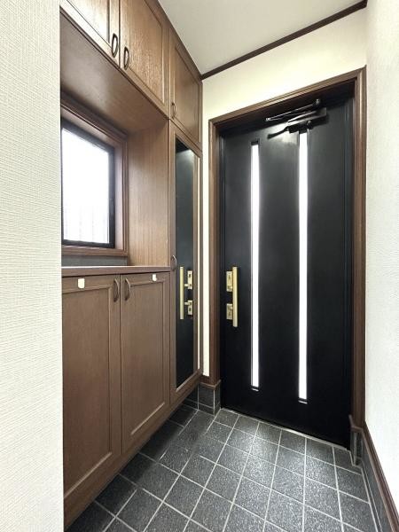 detached 兵庫県宝塚市泉町24-13 ジャルダン宝塚六番館　201号室