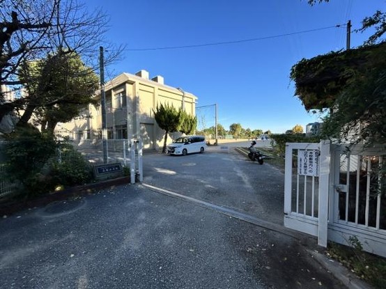 detached 兵庫県宝塚市泉町24-13 ジャルダン宝塚六番館　201号室