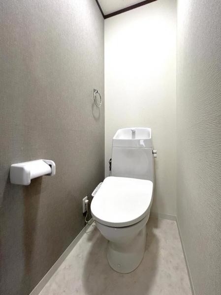 detached 兵庫県宝塚市泉町24-13 ジャルダン宝塚六番館　201号室