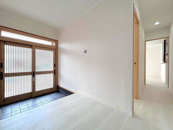 detached 兵庫県宝塚市泉町24-13 ジャルダン宝塚六番館　201号室