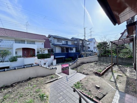 detached 兵庫県宝塚市泉町24-13 ジャルダン宝塚六番館　201号室