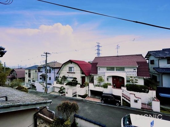 detached 兵庫県宝塚市泉町24-13 ジャルダン宝塚六番館　201号室