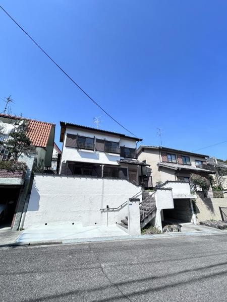 detached 兵庫県宝塚市泉町24-13 ジャルダン宝塚六番館　201号室