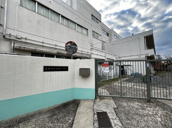 detached 兵庫県宝塚市泉町24-13 ジャルダン宝塚六番館　201号室