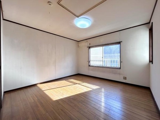 detached 兵庫県宝塚市泉町24-13 ジャルダン宝塚六番館　201号室