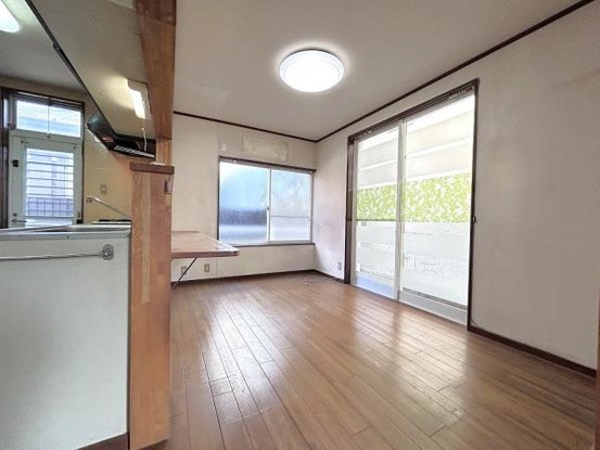 detached 兵庫県宝塚市泉町24-13 ジャルダン宝塚六番館　201号室