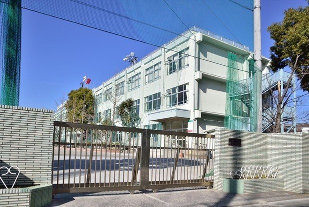 apartment 東京都江戸川区新堀２丁目
地図を見る