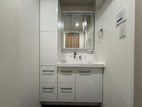 apartment 東京都江戸川区南小岩５丁目21-4
