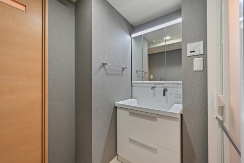 apartment 東京都墨田区江東橋４丁目24-3 Crobis2階