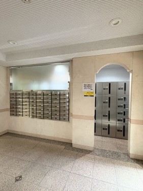 apartment 東京都墨田区江東橋４丁目24-3 Crobis2階