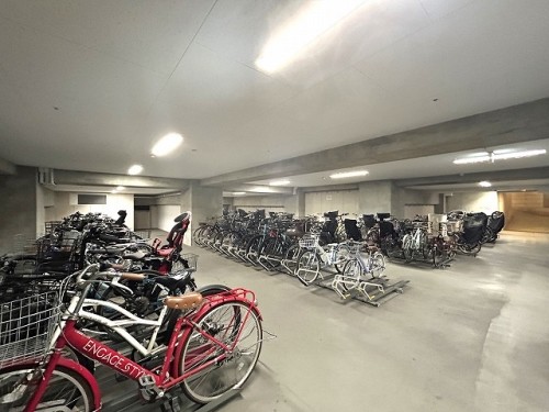 apartment 神奈川県川崎市高津区溝口１丁目12-18 志村ビル4階