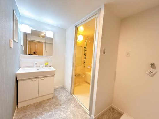 apartment 京都府京都市伏見区淀木津町235番地4