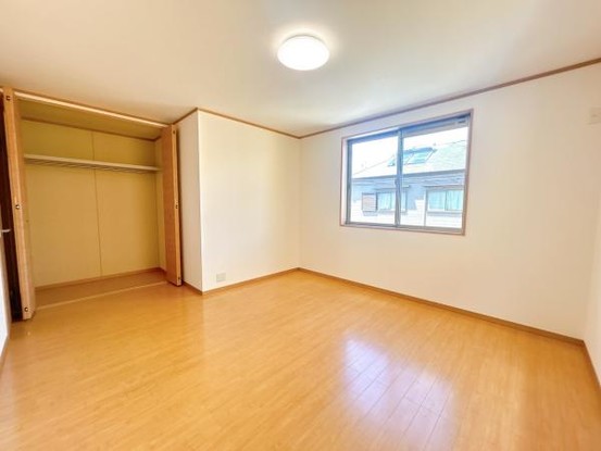 detached 京都府京都市伏見区淀木津町235番地4