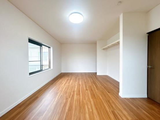 detached 京都府京都市伏見区淀木津町235番地4