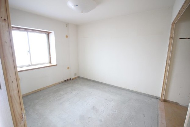 apartment 神奈川県横須賀市若松町２丁目4 横浜銀行横須賀支店ビル1F