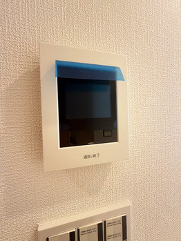 apartment 埼玉県八潮市大瀬１丁目2-11 カーサヴェルデ八潮1F