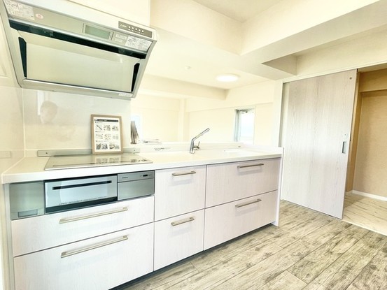 apartment 神奈川県伊勢原市桜台１丁目9-7 堀井ビル1F
