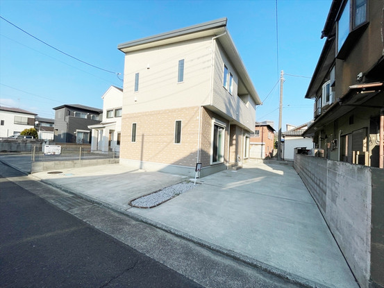 detached 神奈川県伊勢原市桜台１丁目9-7 堀井ビル1F