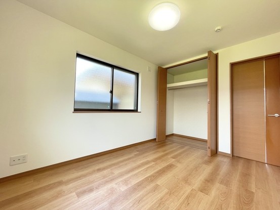 detached 神奈川県伊勢原市桜台１丁目9-7 堀井ビル1F