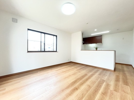 detached 神奈川県伊勢原市桜台１丁目9-7 堀井ビル1F