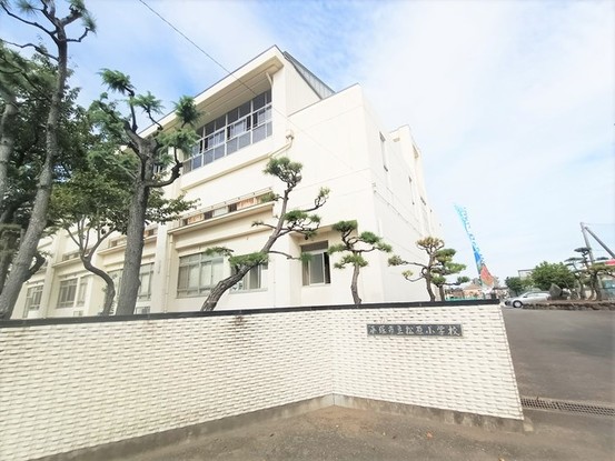 detached 神奈川県伊勢原市桜台１丁目9-7 堀井ビル1F