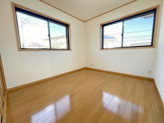 detached 神奈川県伊勢原市桜台１丁目9-7 堀井ビル1F