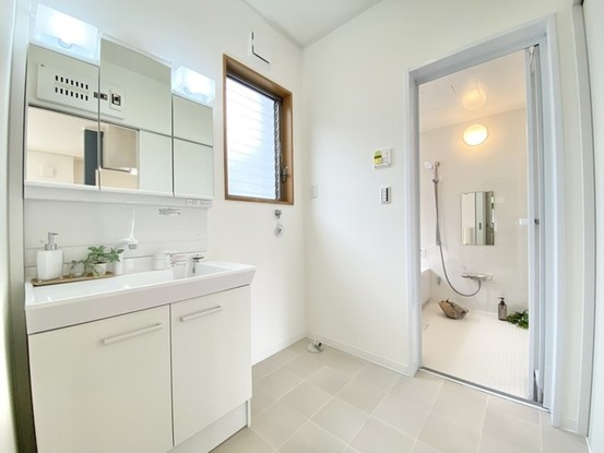 detached 神奈川県伊勢原市桜台１丁目9-7 堀井ビル1F