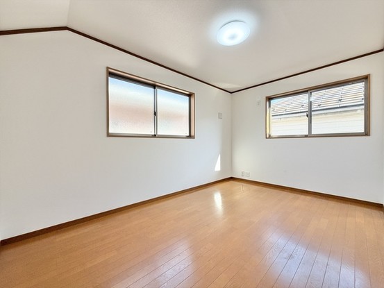 detached 神奈川県伊勢原市桜台１丁目9-7 堀井ビル1F