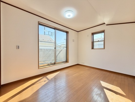 detached 神奈川県伊勢原市桜台１丁目9-7 堀井ビル1F