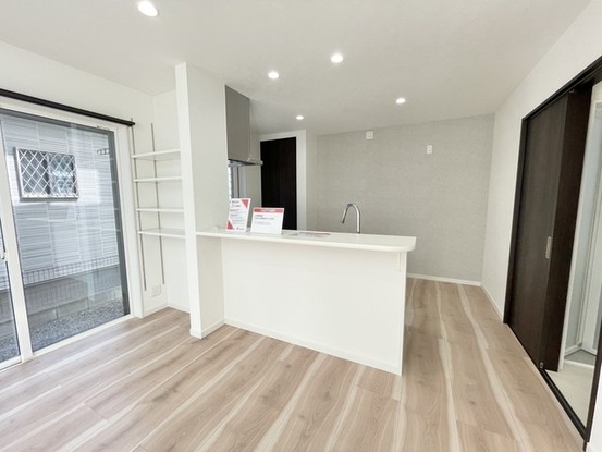 detached 神奈川県伊勢原市桜台１丁目9-7 堀井ビル1F