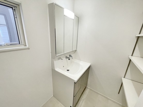 detached 神奈川県伊勢原市桜台１丁目9-7 堀井ビル1F