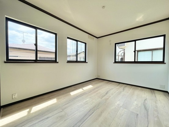 detached 神奈川県伊勢原市桜台１丁目9-7 堀井ビル1F