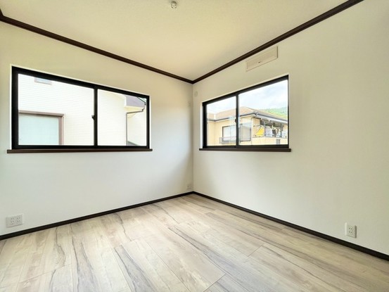 detached 神奈川県伊勢原市桜台１丁目9-7 堀井ビル1F