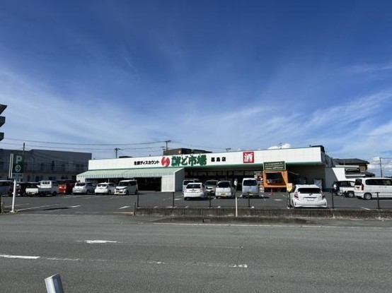 detached 熊本県上益城郡嘉島町大字鯰
地図を見る