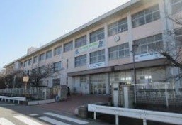 apartment 兵庫県姫路市網干区新在家
地図を見る