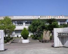 apartment 兵庫県姫路市広畑区北野町１丁目
地図を見る